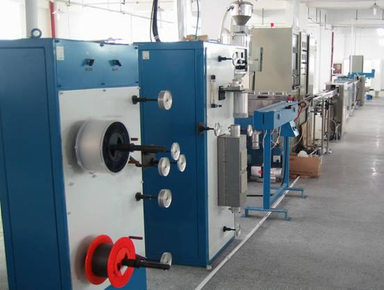 Fiber optic tight packaging production line